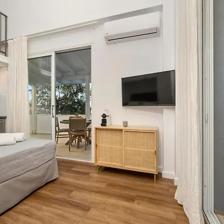 Playia Апартаменты Petriti (Corfu)